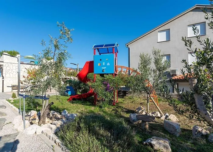 Vila Lea Lana Vinodol By Aneo Travel